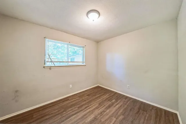 $264,500 | 1106 High Point Road, Arlington, TX 76015