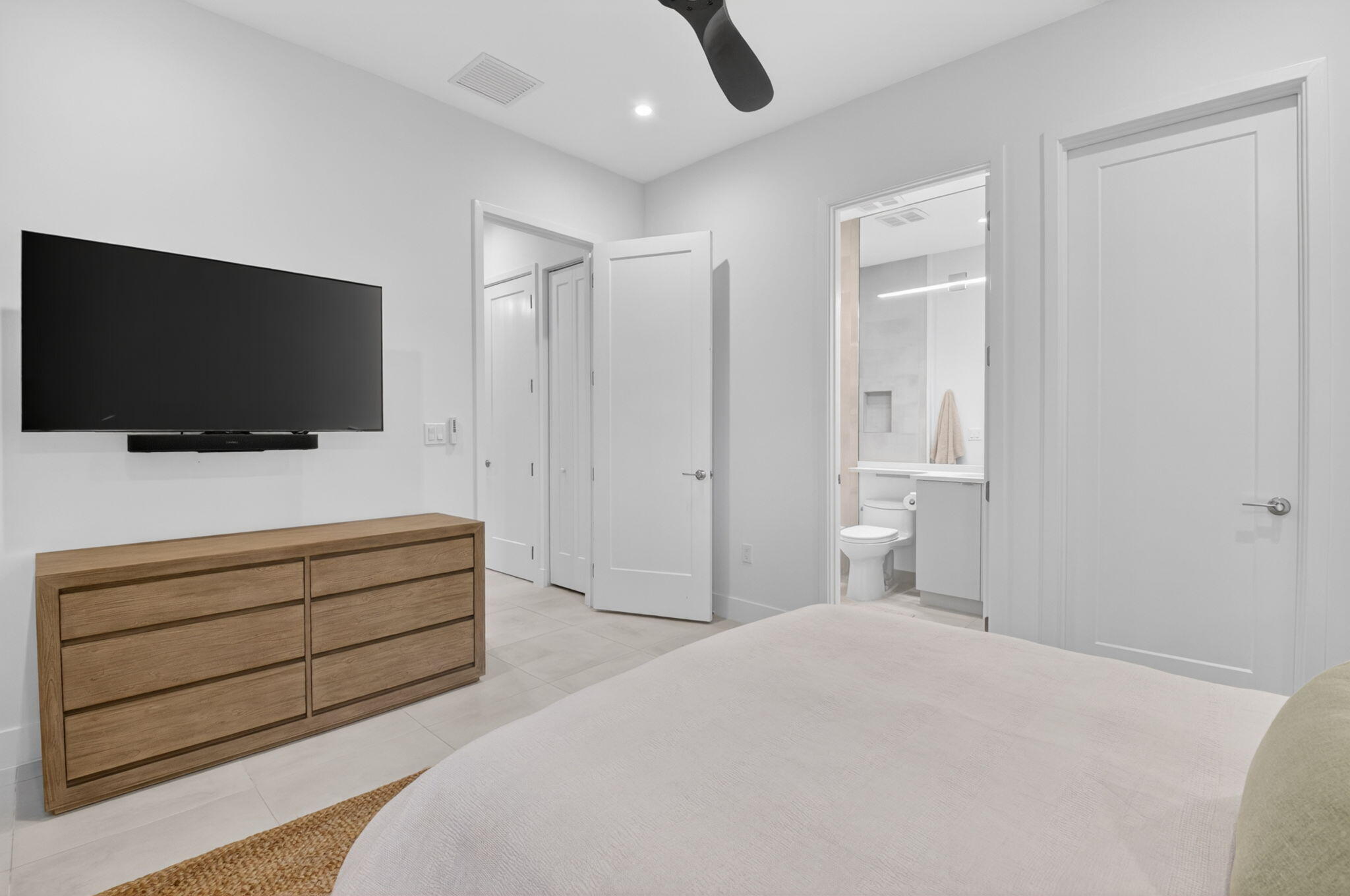 20033 Hirono Lane Boca Raton, FL 33434 - Photo 34 of 94 33-web-or-mls-DSC_8936