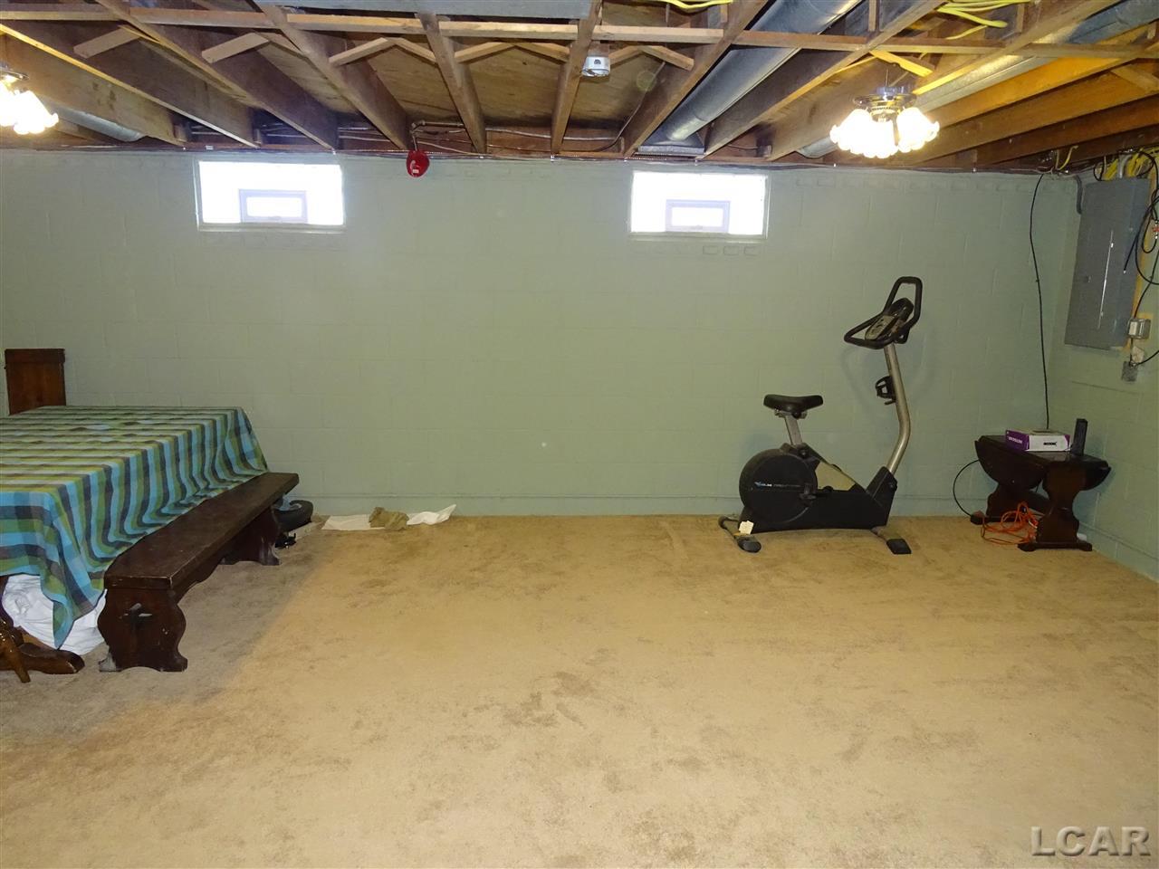 1179 Sutton Road Adrian, MI 49221 - Photo 21 of 30 Gallery Image 21