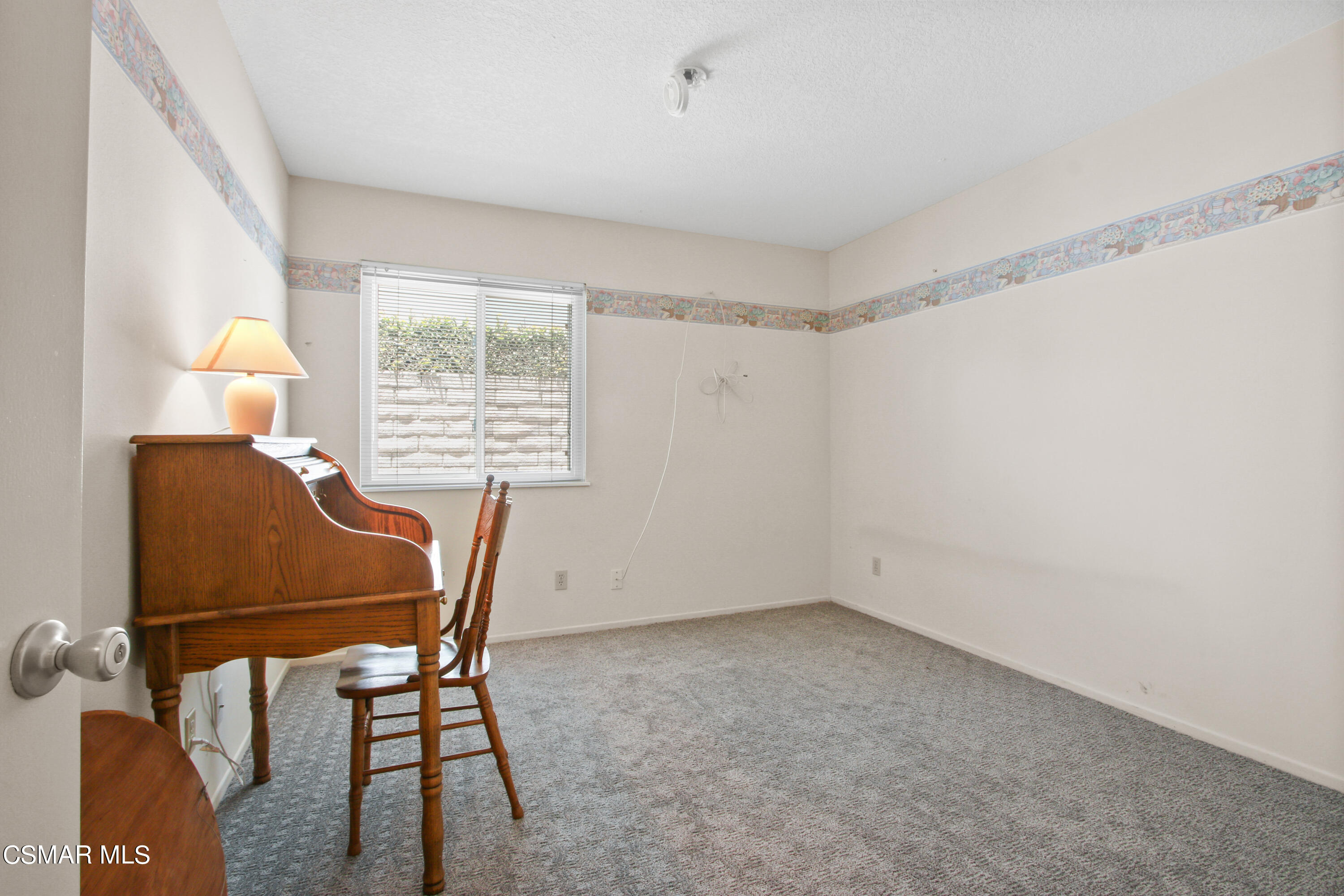 2745 Gum Circle Simi Valley, CA 93065 - Photo 27 of 40 a workspace with furniture and a window