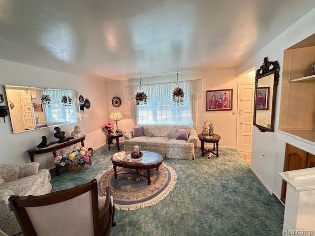 4365 Van Slyke Road Flint, MI 48507 - Photo 6 of 41 Gallery Image 6