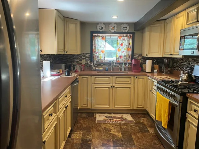 $135,000 | 243 Kelly Road, Bainbridge, NY 13733