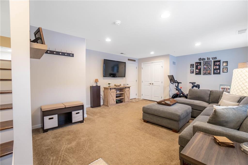 317 Rosecliff Road Wexford, PA 15090 - Photo 22 of 25 Gallery Image 22