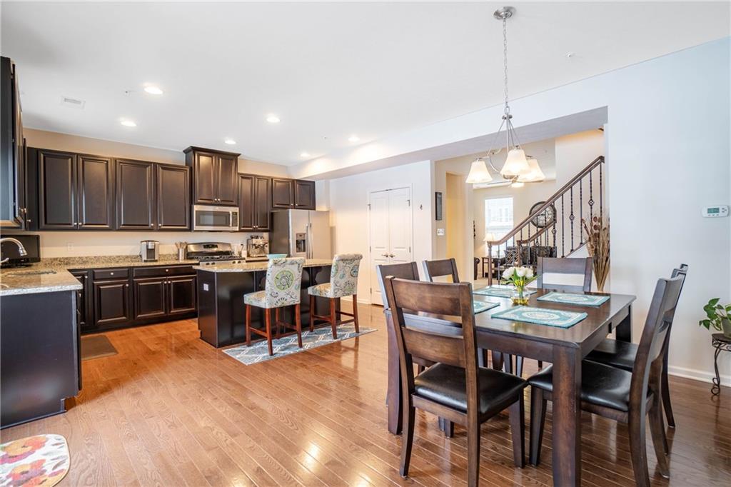 317 Rosecliff Road Wexford, PA 15090 - Photo 5 of 25 Gallery Image 5