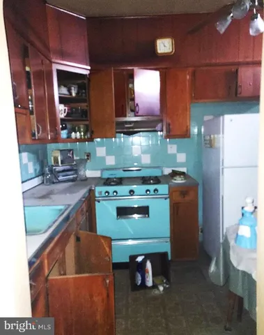 $99,000 | 879 North 50th Street, Philadelphia, PA 19139