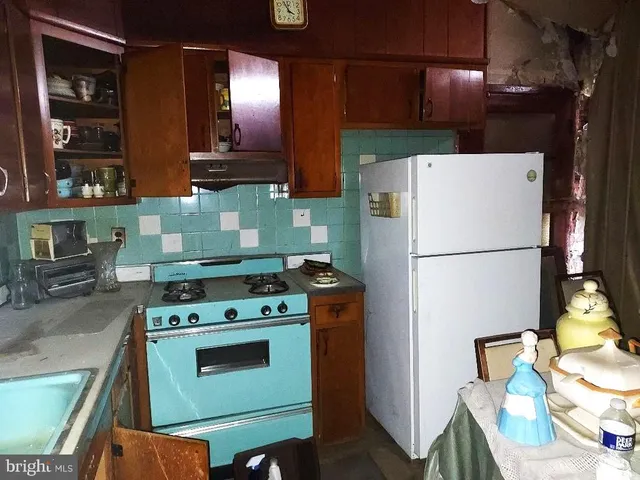 $99,000 | 879 North 50th Street, Philadelphia, PA 19139