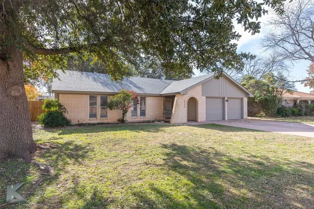 $299,900 | 3133 Primrose Drive, Abilene, TX 79606