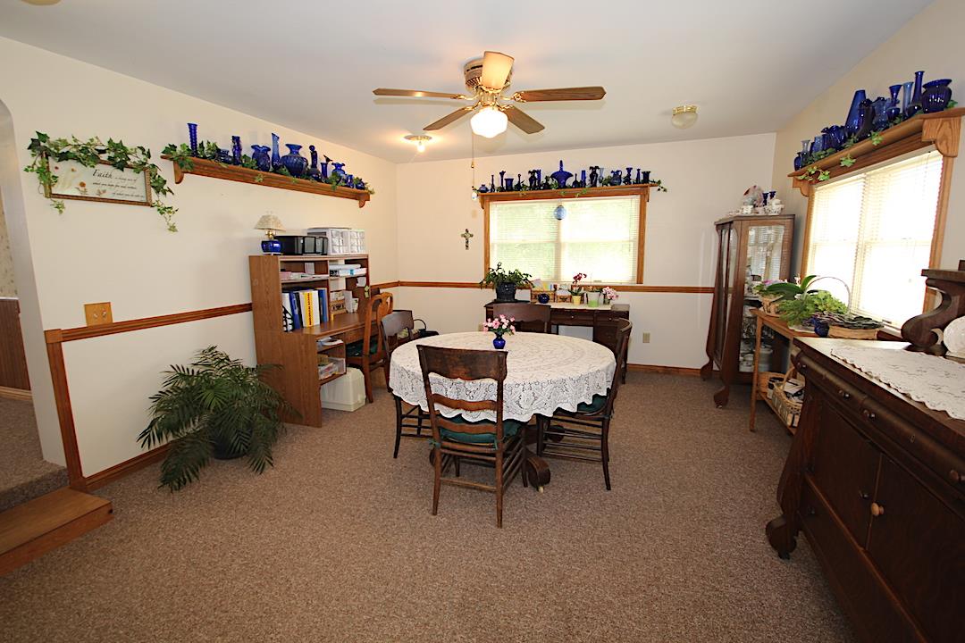 5665 Grant Road Mount Pleasant, MI 48858 - Photo 5 of 33 1833937-4.JPG