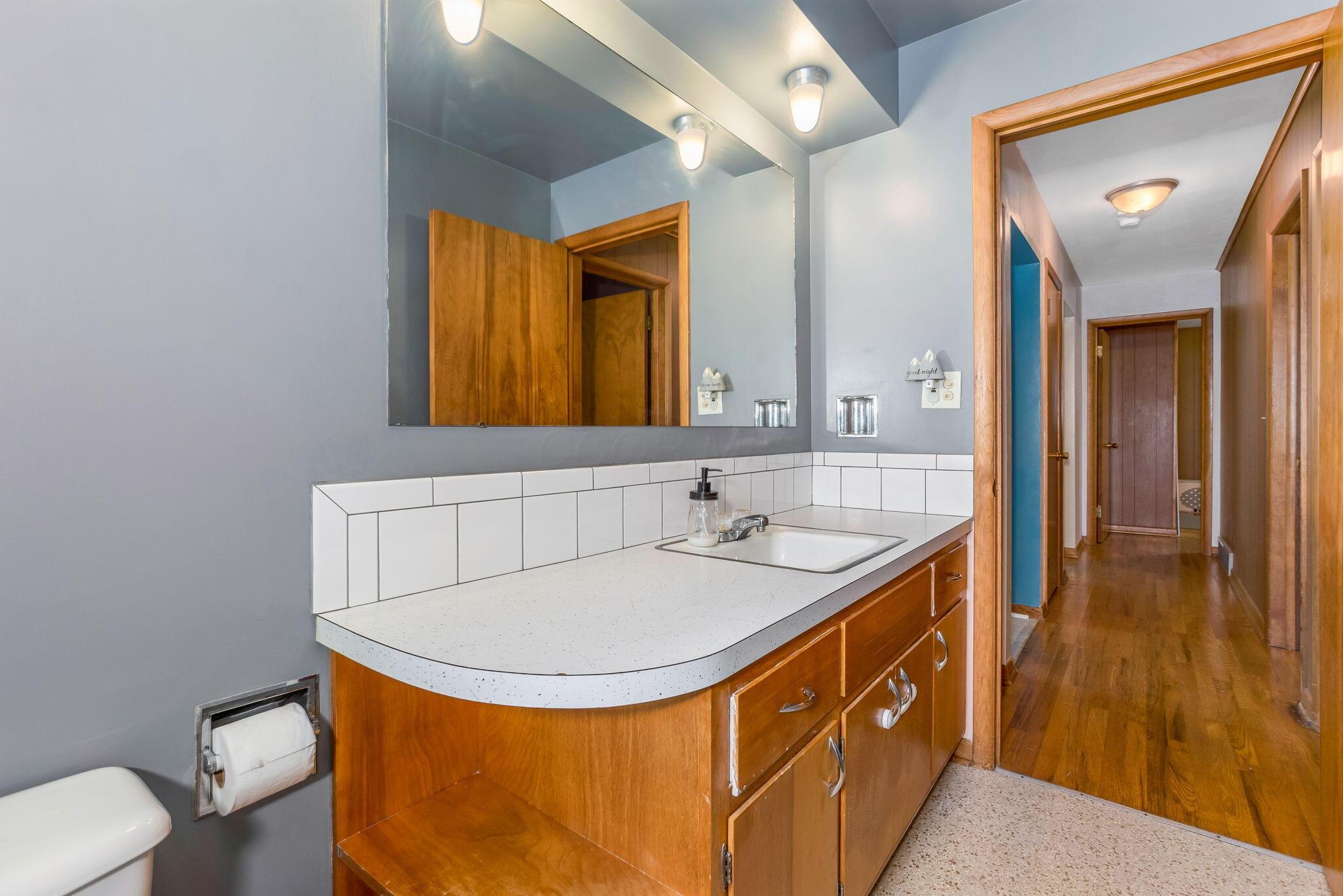 445 Spring Street Lancaster, OH 43130 - Photo 26 of 62 26-web-or-mls-_S5A2798