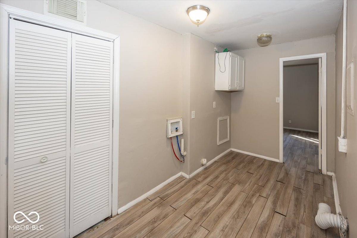 4008 Mitthoeffer Road Indianapolis, IN 46235 - Photo 16 of 18 Gallery Image 16
