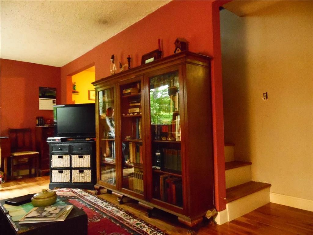 43 East Old County Road Newcastle, ME 04553 - Photo 5 of 22 Photo