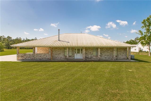 31230 Carter Cemetery Road Springfield, LA 70462 - Photo 2 of 37