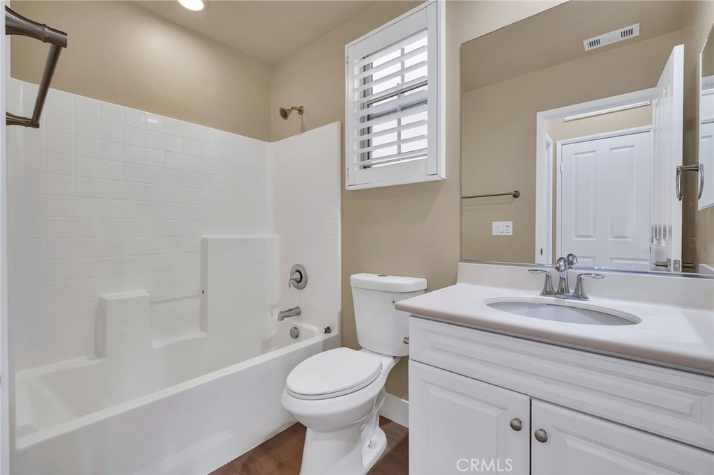 3301 Terrace Ridge Lane Long Beach, CA 90755 - Photo 4 of 62