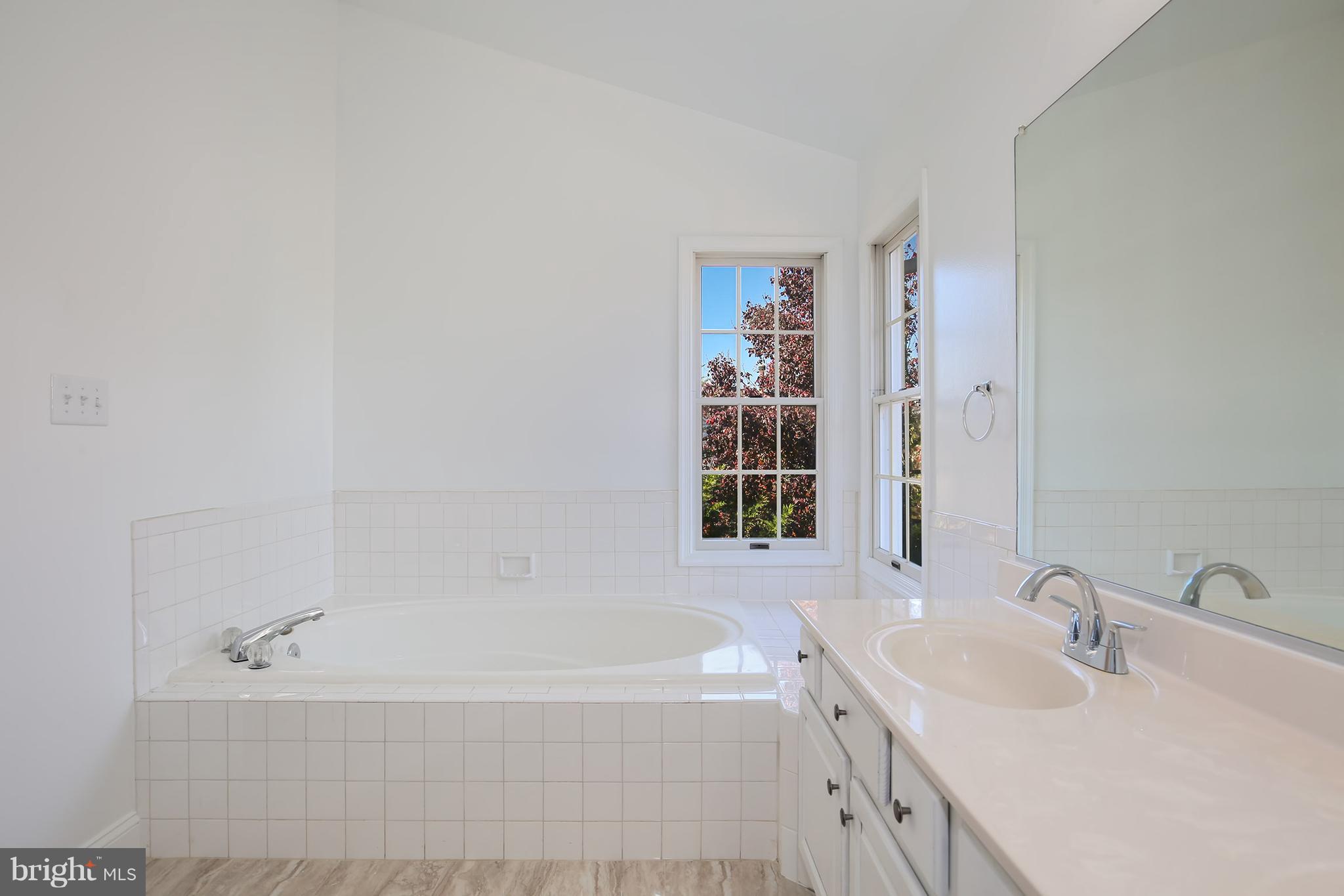 18845 Falling Star Road Germantown, MD 20874 - Photo 23 of 35 Gallery Image 23