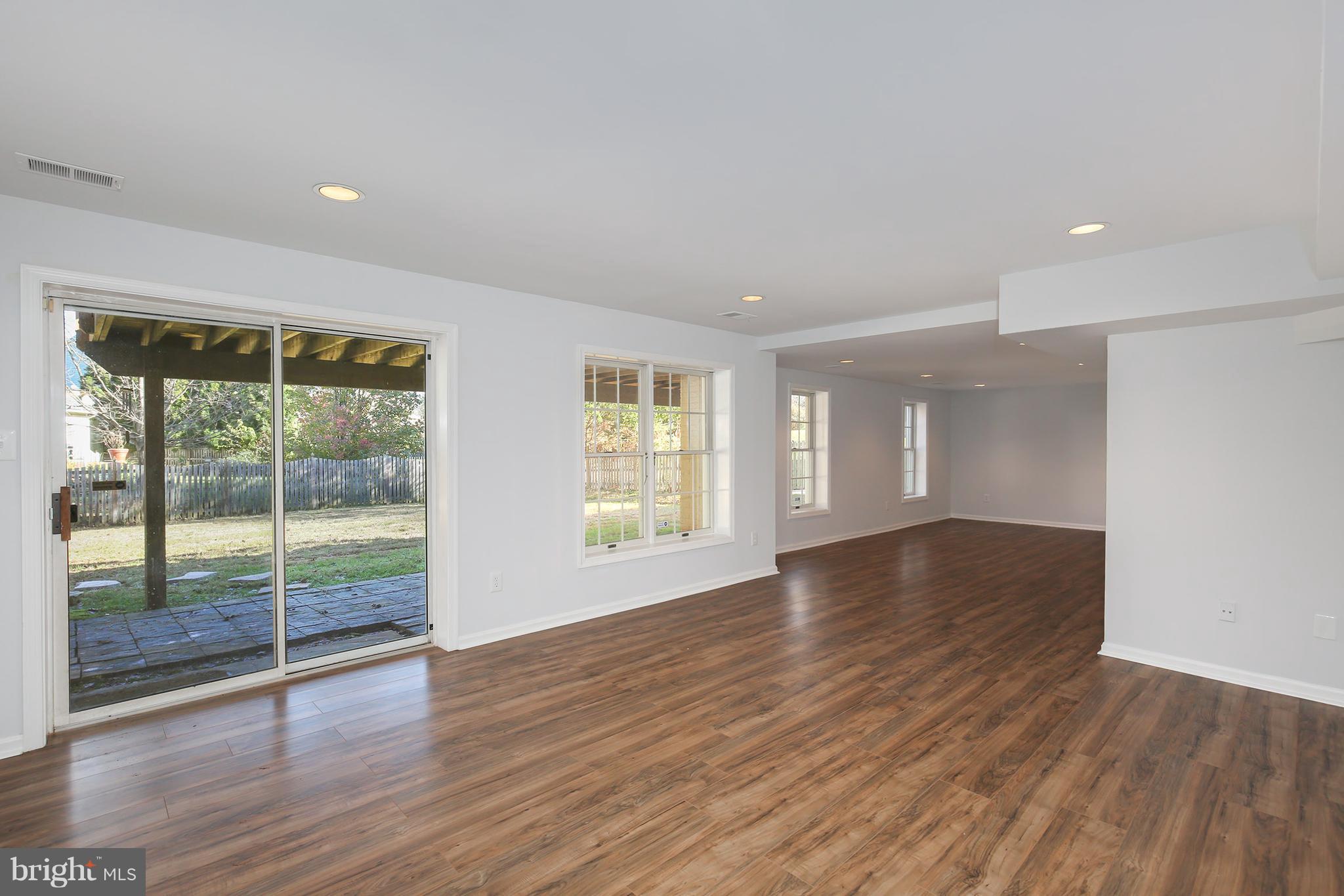 18845 Falling Star Road Germantown, MD 20874 - Photo 29 of 35 Gallery Image 29