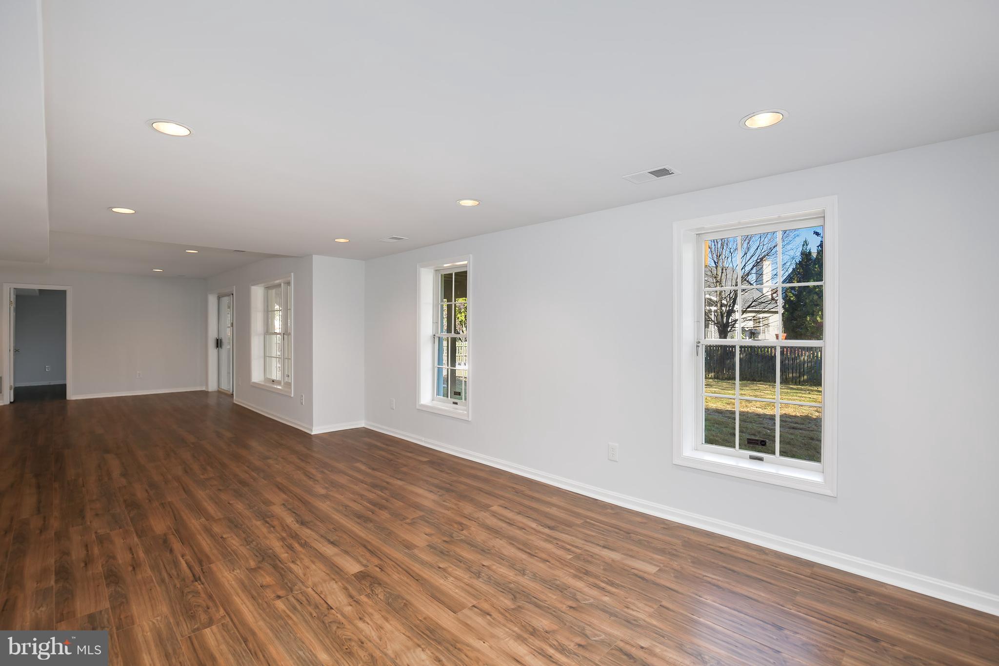 18845 Falling Star Road Germantown, MD 20874 - Photo 31 of 35 Gallery Image 31