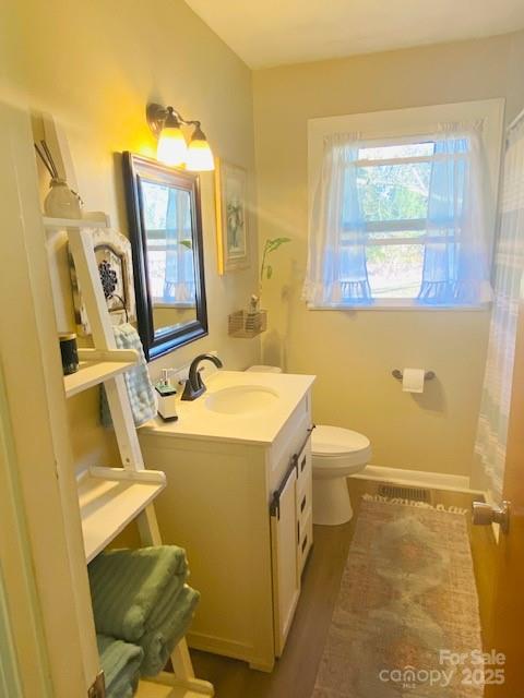 422 Mirror Lake Road Salisbury, NC 28146 - Photo 14 of 18 a bathroom with a sink and a mirror