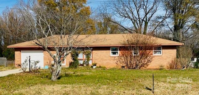422 Mirror Lake Road Salisbury, NC 28146 - Photo 2 of 18 a view of a backyard