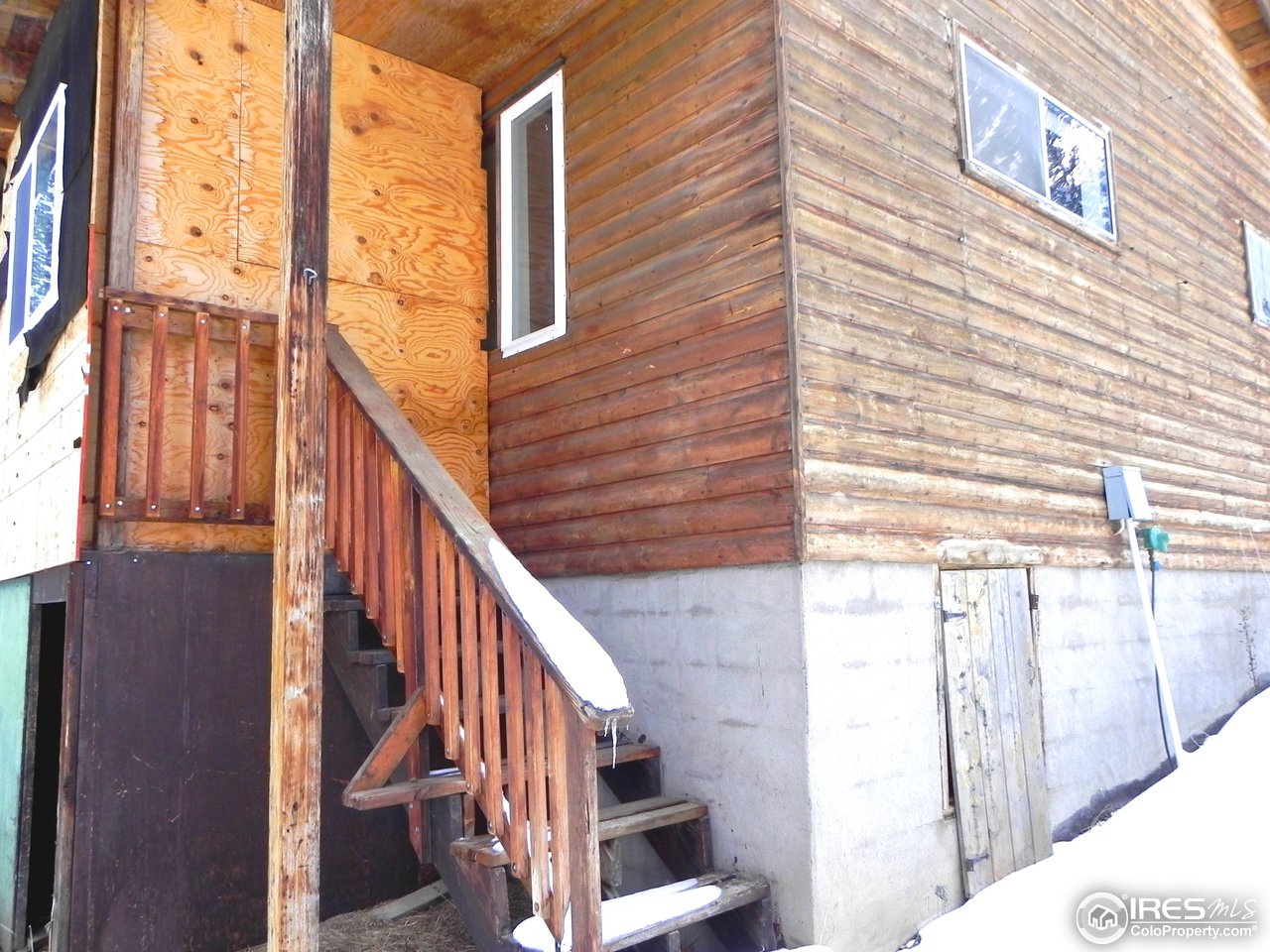 151 Upper Travis Gulch Road Black Hawk, CO 80422 - Photo 20 of 24 CRAWL SPACE ACCESS