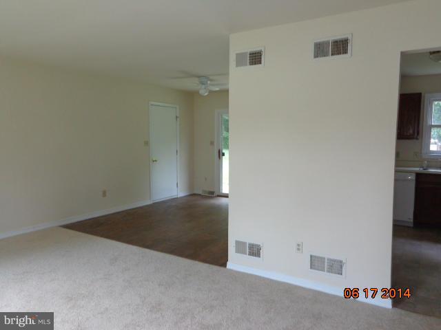 1658 Colonial Way Frederick, MD 21702 - Photo 5 of 7 Interior (General)