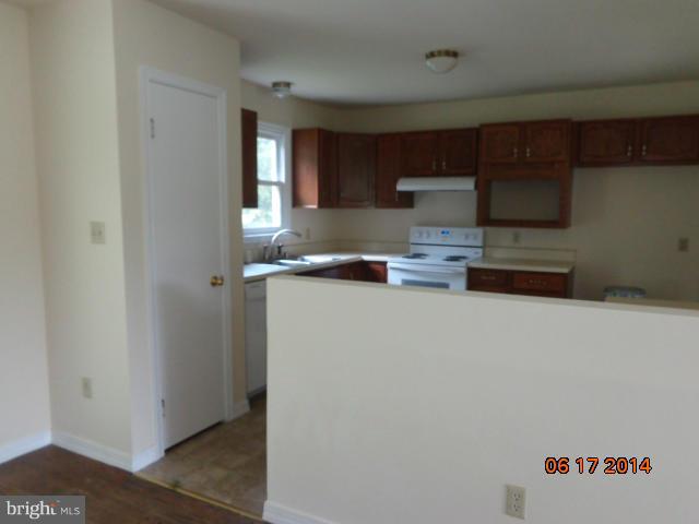 1658 Colonial Way Frederick, MD 21702 - Photo 6 of 7 Interior (General)