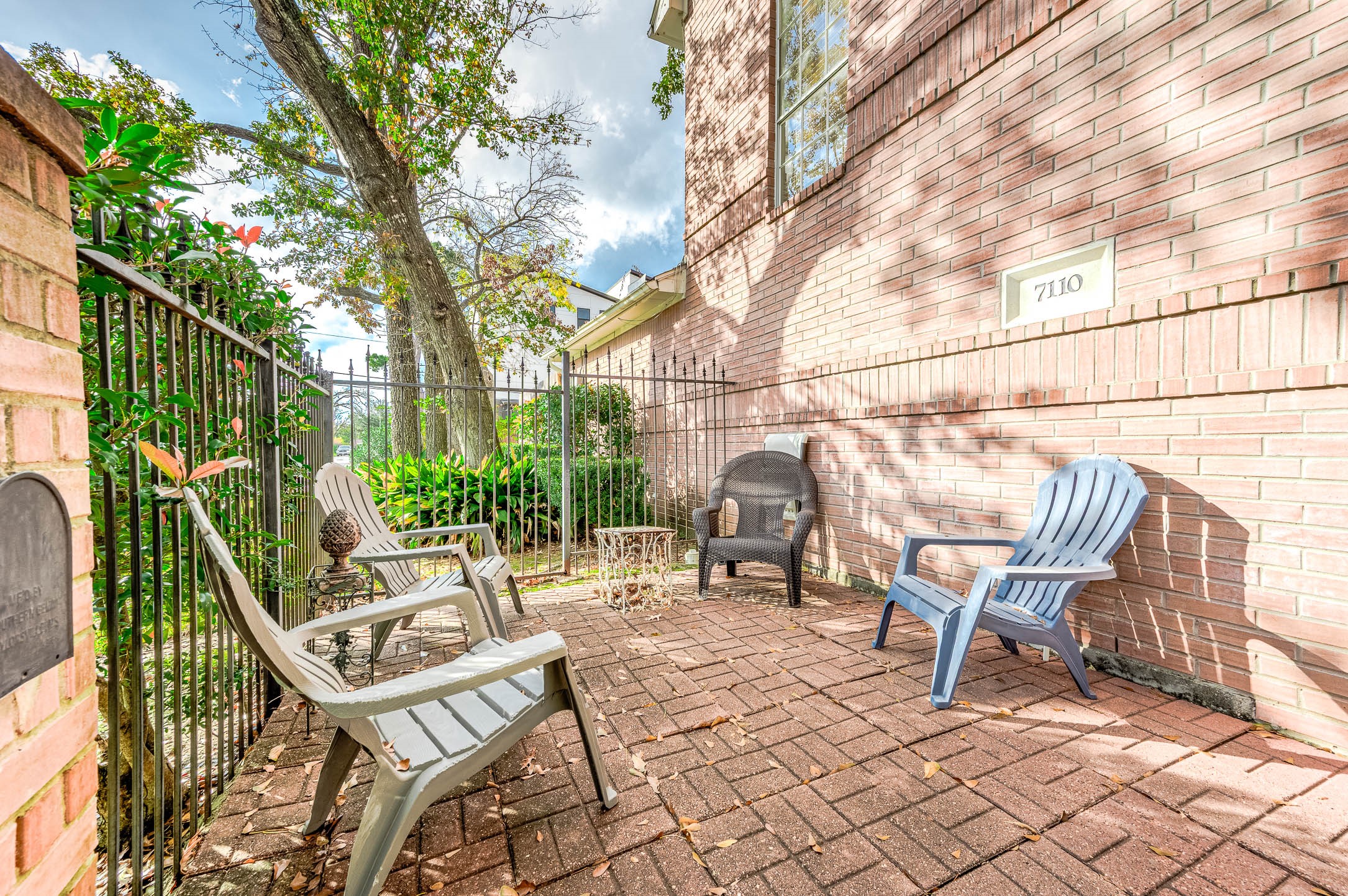 7110 Gary Street Houston, TX 77055 - Photo 43 of 50 a view of outdoor space with seating