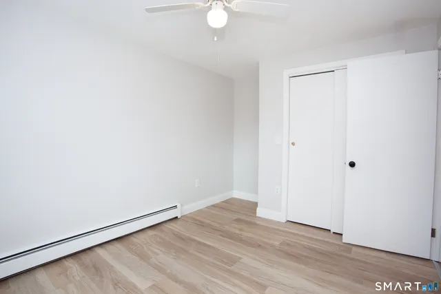 $1,400 | 366 Albany Turnpike, Canton, CT 06019