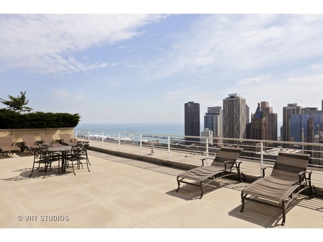 250 East Pearson Street, Unit 1006 Chicago, IL 60611 - Photo 16 of 16