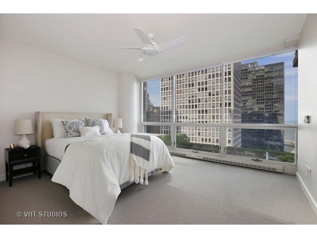 250 East Pearson Street, Unit 1006 Chicago, IL 60611 - Photo 8 of 16