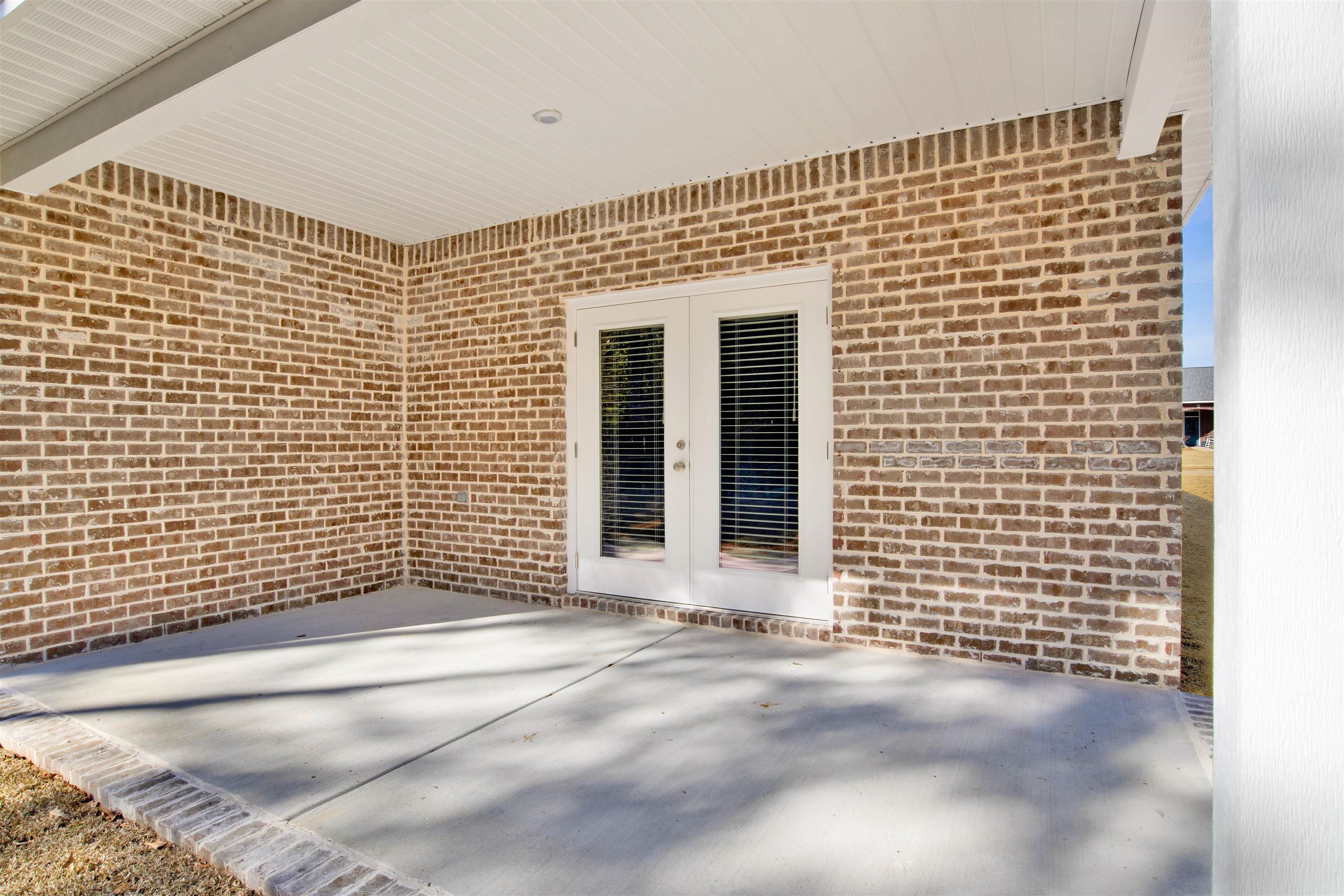 1078 Melbourne Court Foley, AL 36535 - Photo 17 of 20 Lanai