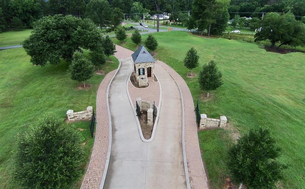 0 Cross Ridge, Unit 156 Shreveport, LA 71106 - Photo 3 of 13 a view of outdoor space and yard