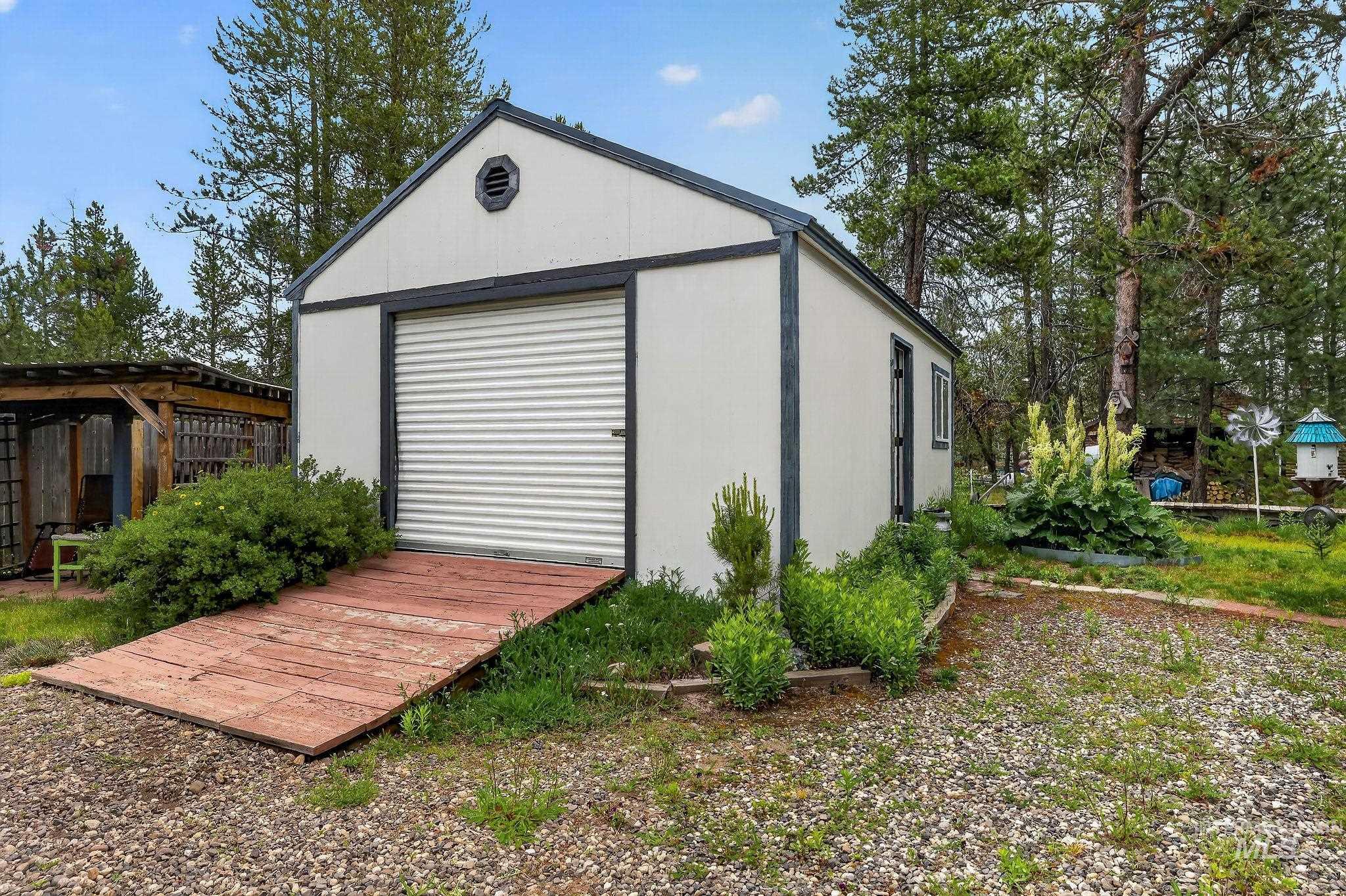 13122 Tucker Road Donnelly, ID 83615 - Photo 26 of 35