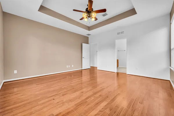 $319,900 | 951 Fife Drive, Conroe, TX 77301