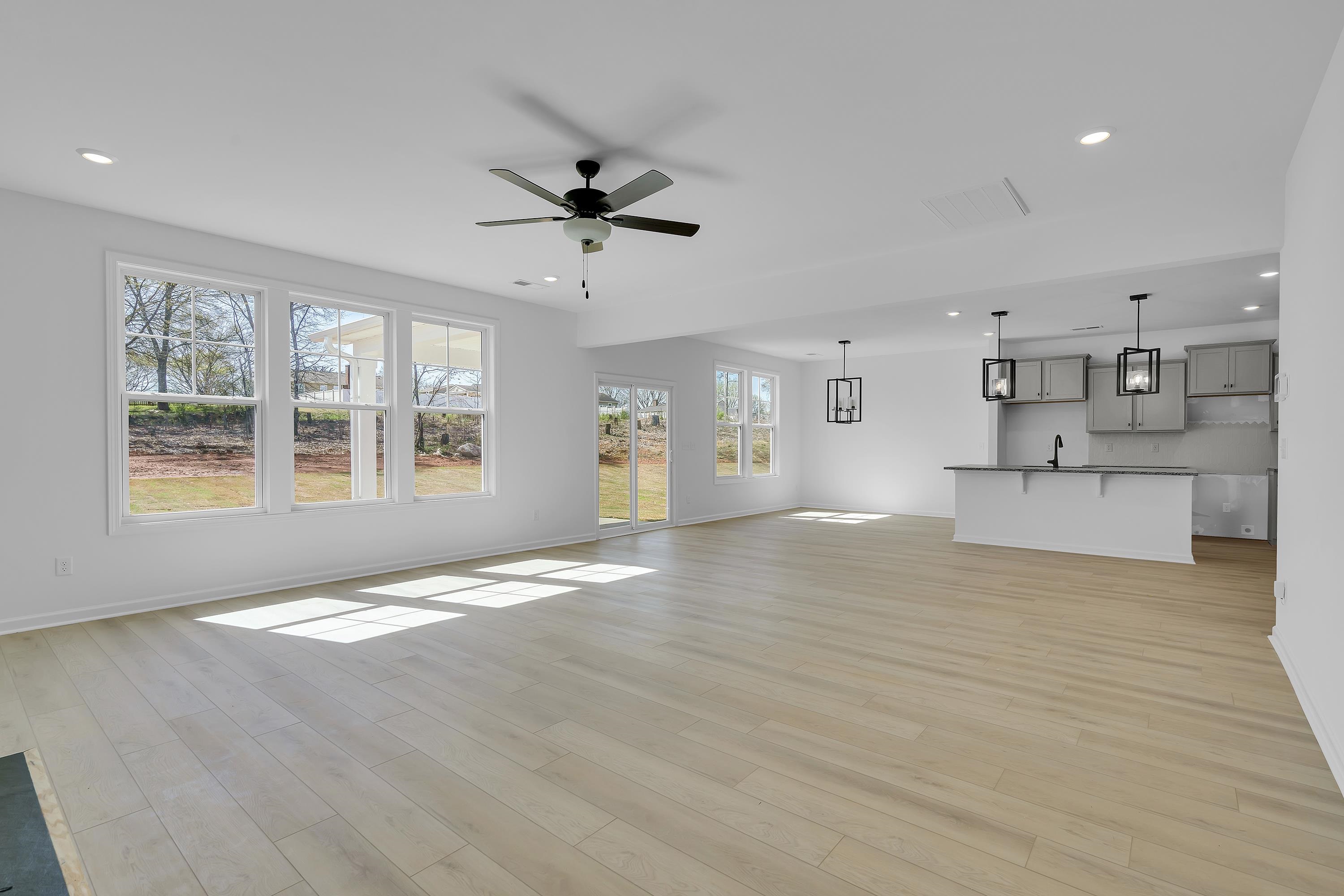 180 Hunter Ridge Drive Boiling Springs, SC 29316 - Photo 13 of 31 Gallery Image 13