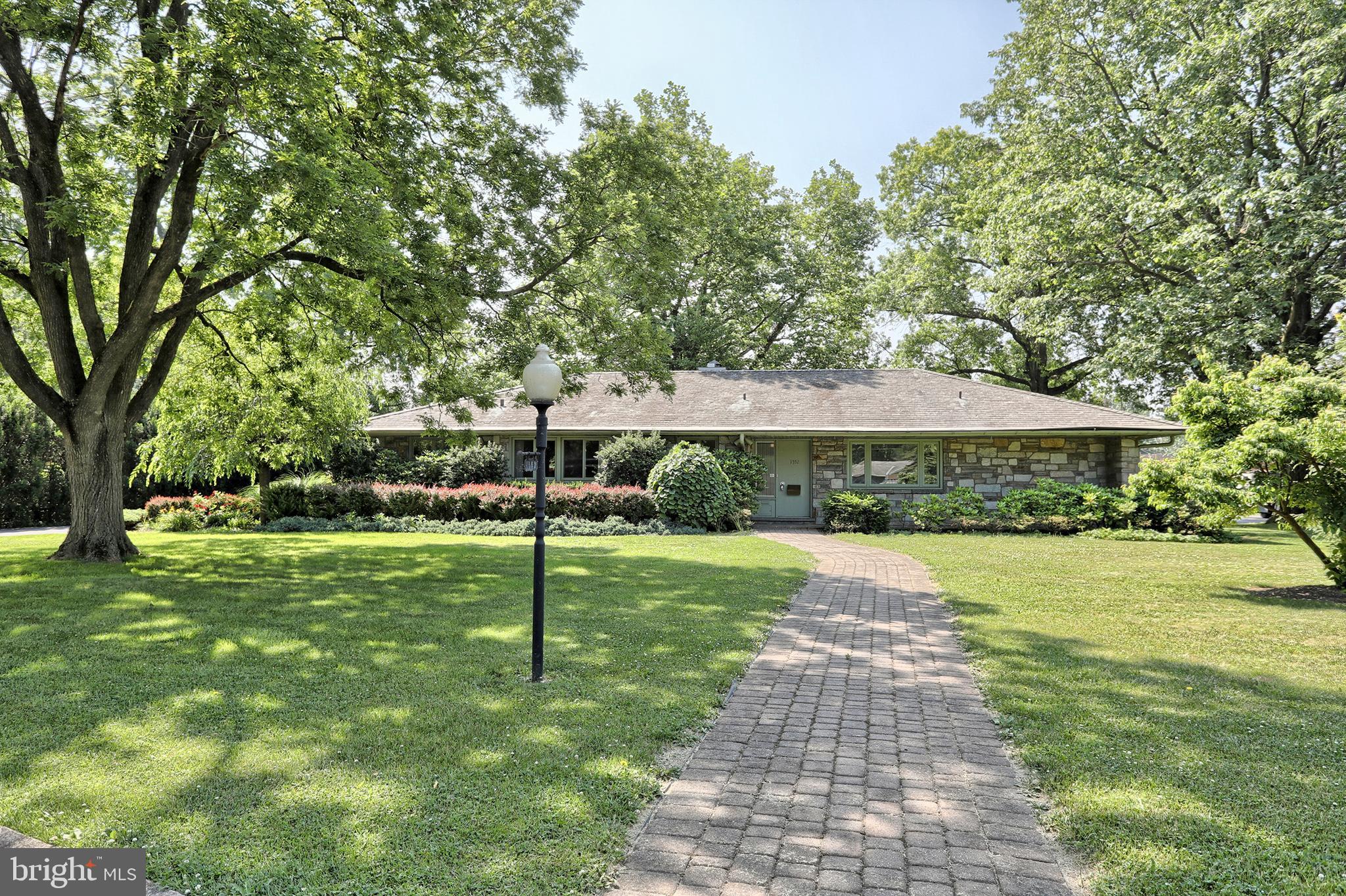 1552 Rita Lane Lebanon, PA 17042 - Photo 1 of 58 Gallery Image 1