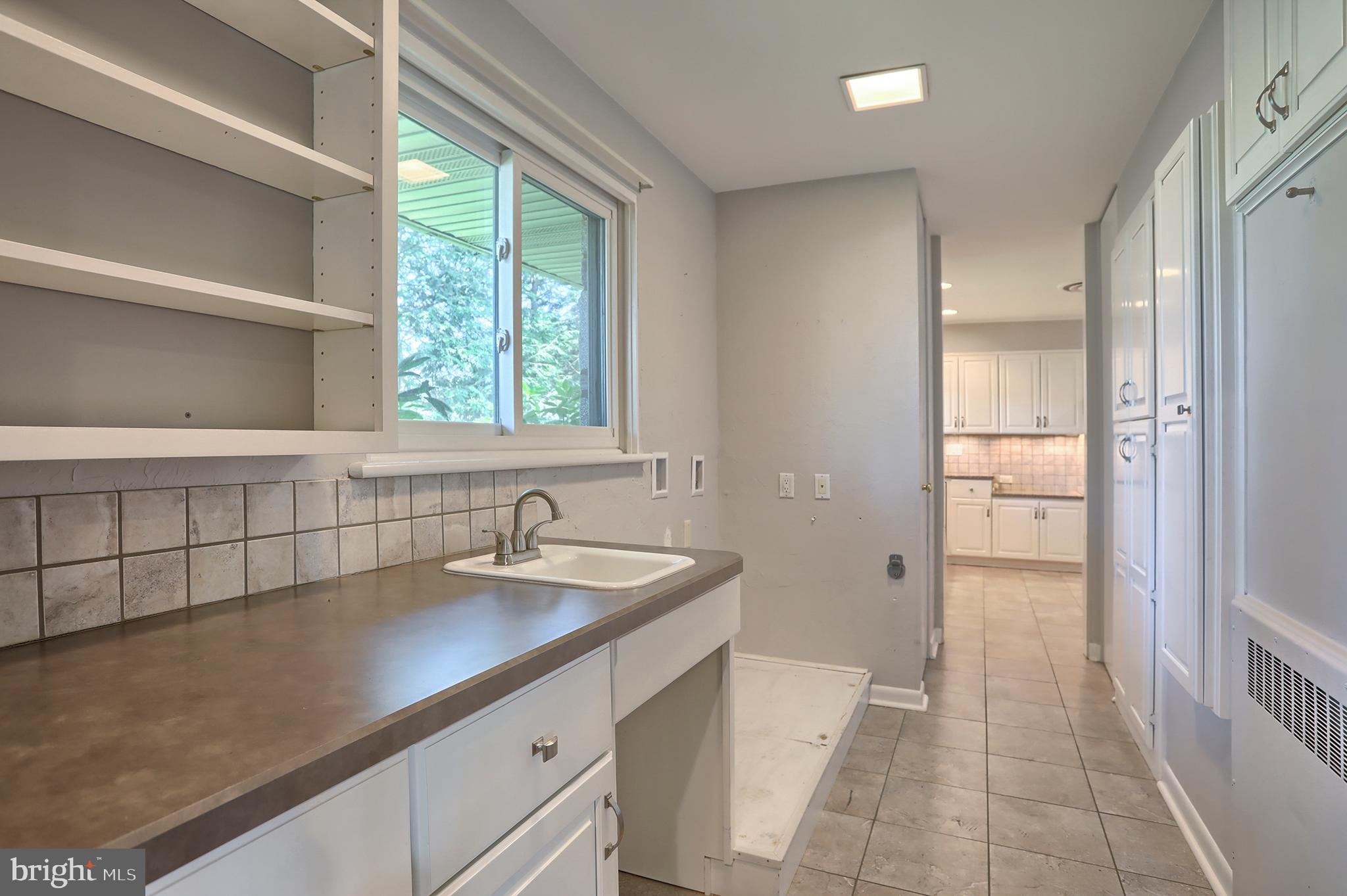 1552 Rita Lane Lebanon, PA 17042 - Photo 12 of 58 Gallery Image 12
