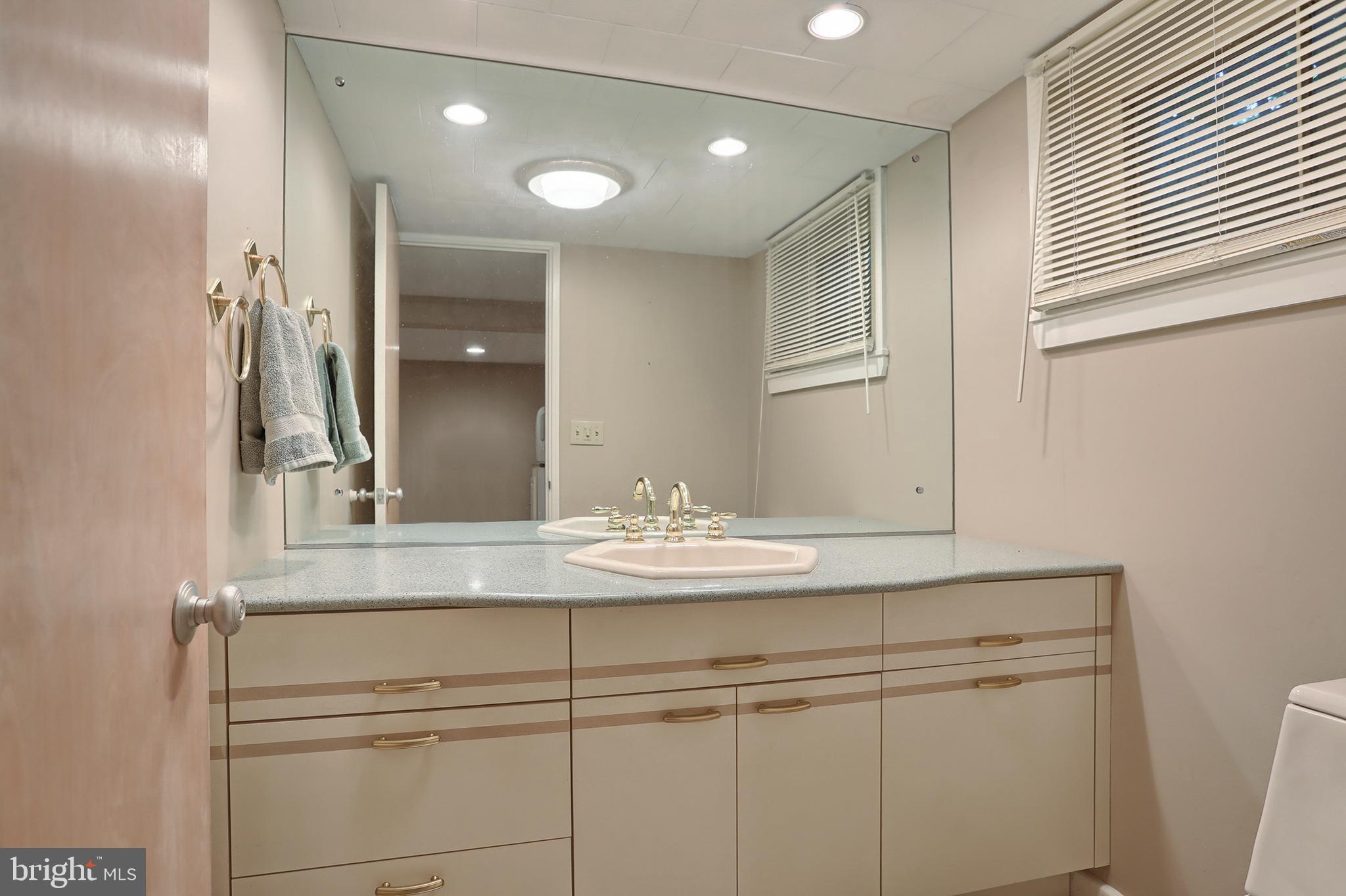 1552 Rita Lane Lebanon, PA 17042 - Photo 32 of 58 Gallery Image 32