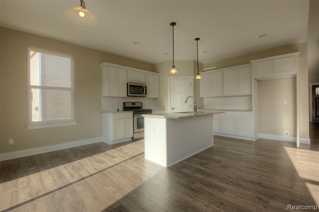 Tbd Tbd Bluff Drive Pinckney, MI 48169 - Photo 6 of 19
