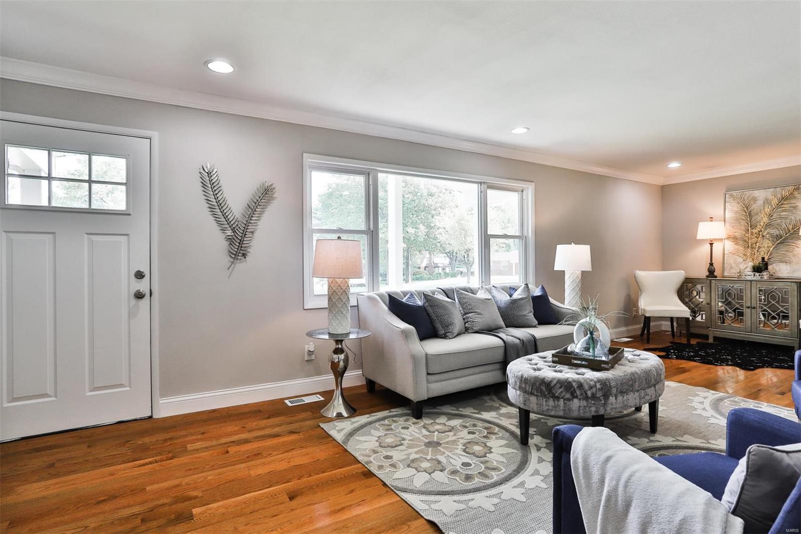 4737 Towne South Road St. Louis, MO 63128 - Photo 8 of 48 Gallery Image 8