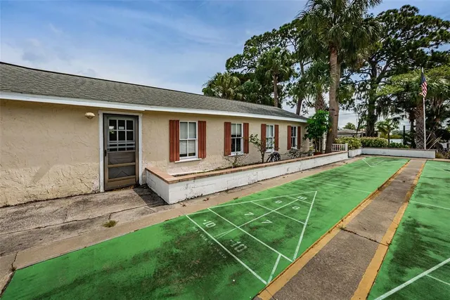 $90,000 | 800 Chesapeake Drive, Unit 12, Tarpon Springs, FL 34689