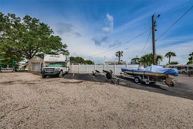 $90,000 | 800 Chesapeake Drive, Unit 12, Tarpon Springs, FL 34689