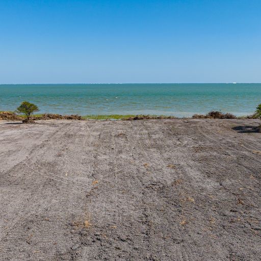 2415 1st Street Bayside, TX 78340 - Photo 2 of 18 a view of an ocean beach