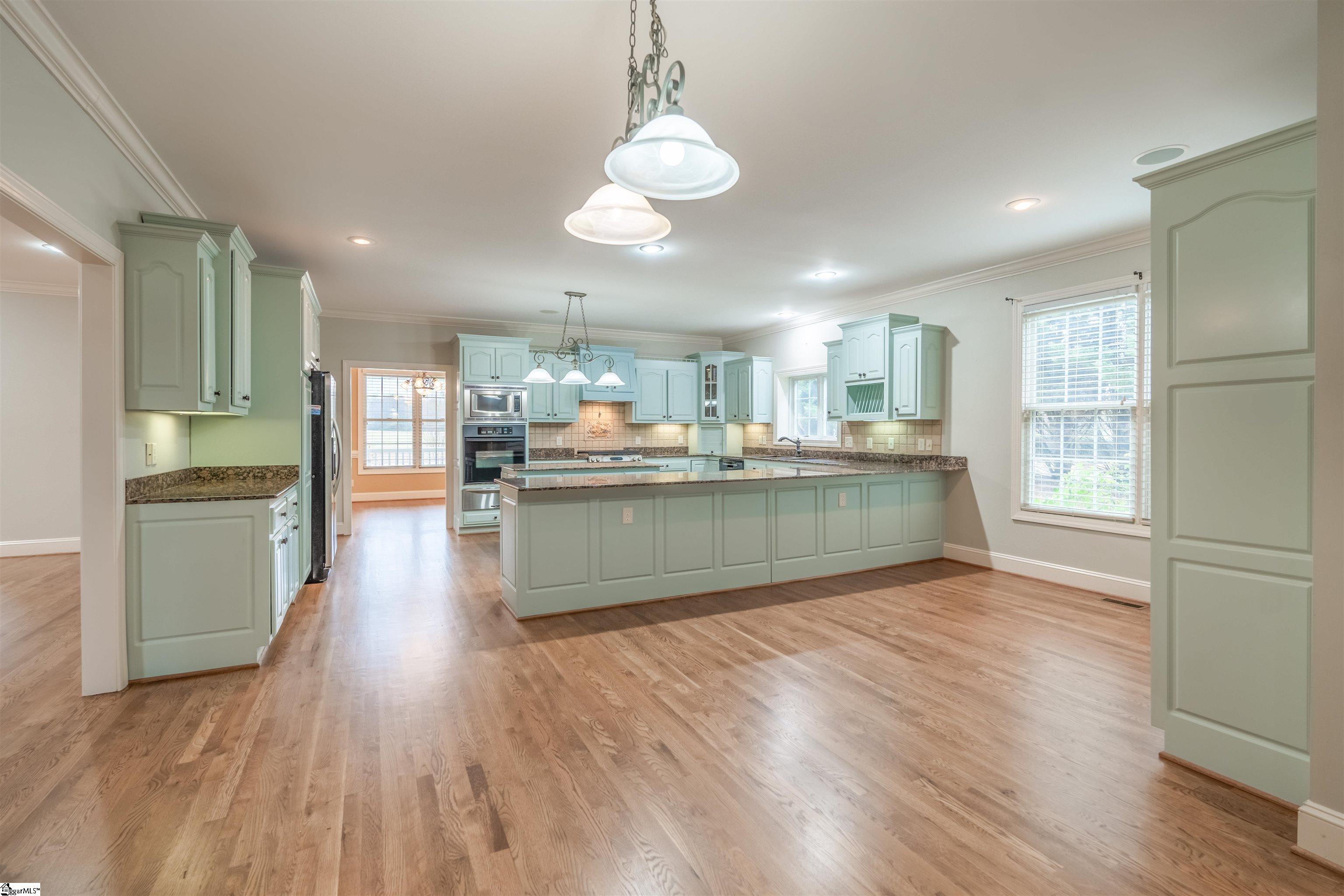 323 Waters Road Taylors, SC 29687 - Photo 18 of 50