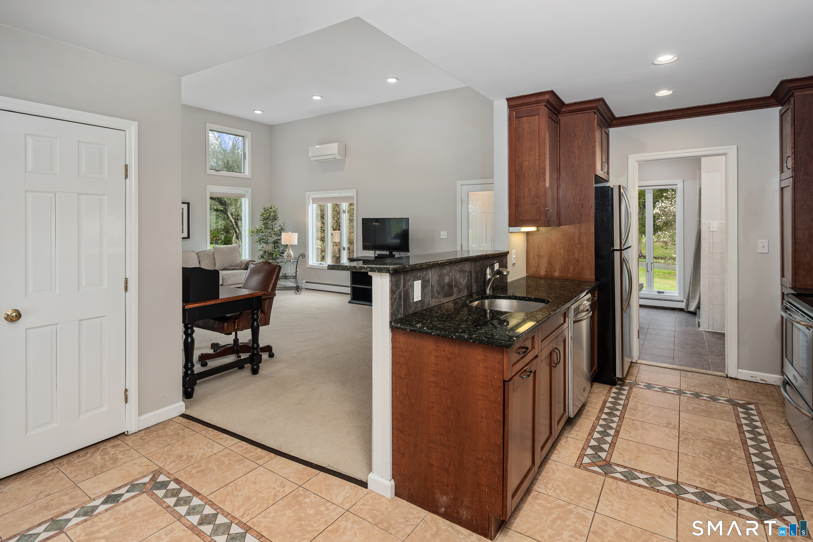 79 Warncke Road Wilton, CT 06897 - Photo 25 of 40