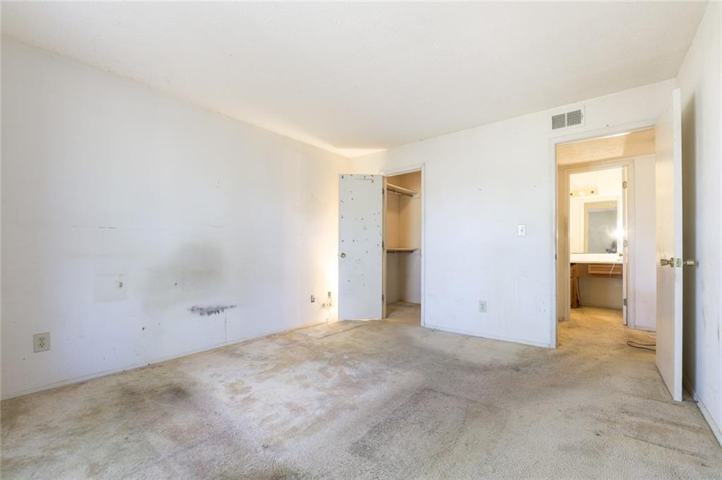 302 Countryside Place Smyrna, GA 30080 - Photo 12 of 19 an empty room with a bathroom