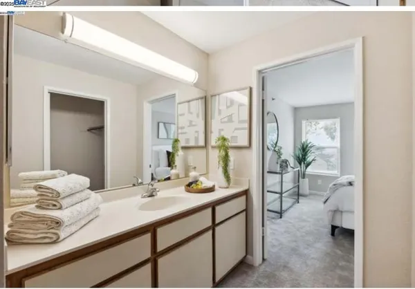 $420,000 | 680 Dartmore Lane, Unit 260, Hayward, CA 94544