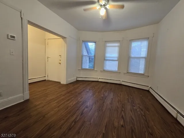 $999,900 | 54 Stuyvesant Avenue, Lyndhurst, NJ 07071