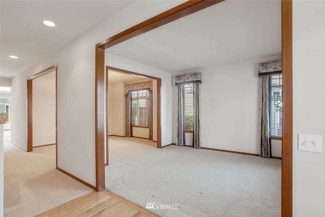 6015 Southeast 2nd Street Renton, WA 98059 - Photo 3 of 24