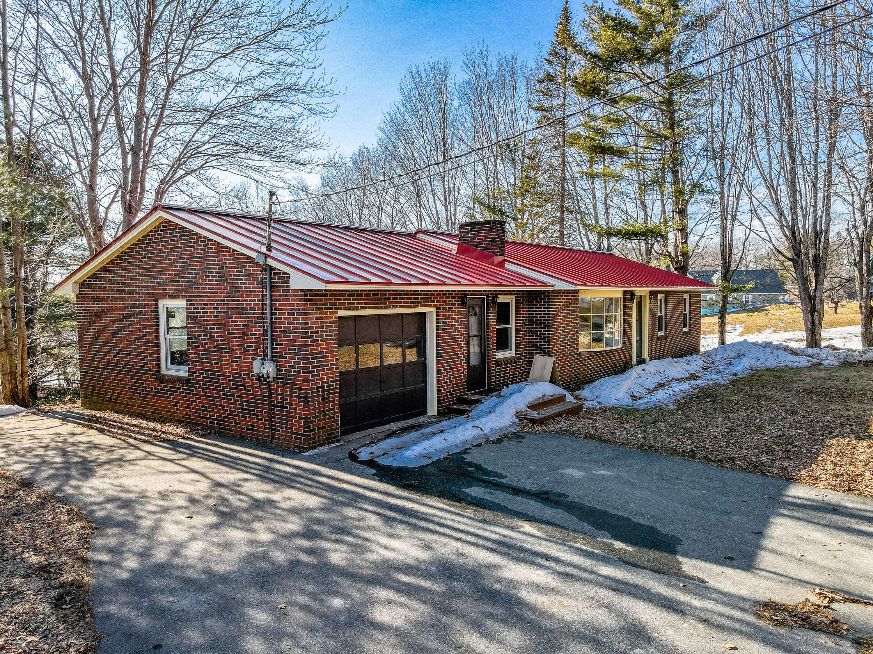 377 Hallowell Road Augusta, ME 04330 - Photo 4 of 37 Exterior2