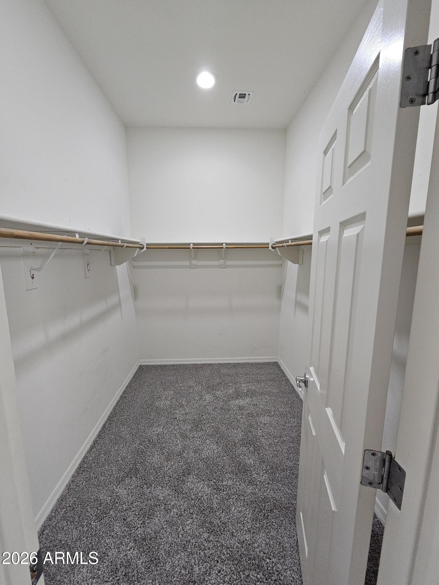 2253 South Wallrade Lane Gilbert, AZ 85295 - Photo 10 of 26 Wallrade Primary Closet